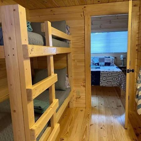 Get-Away Cabin In Surf City W Loft And Parking 外观 照片